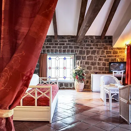 Stella Maris Hotel 4*