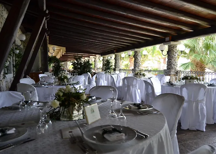 Stella Maris Otel 4*